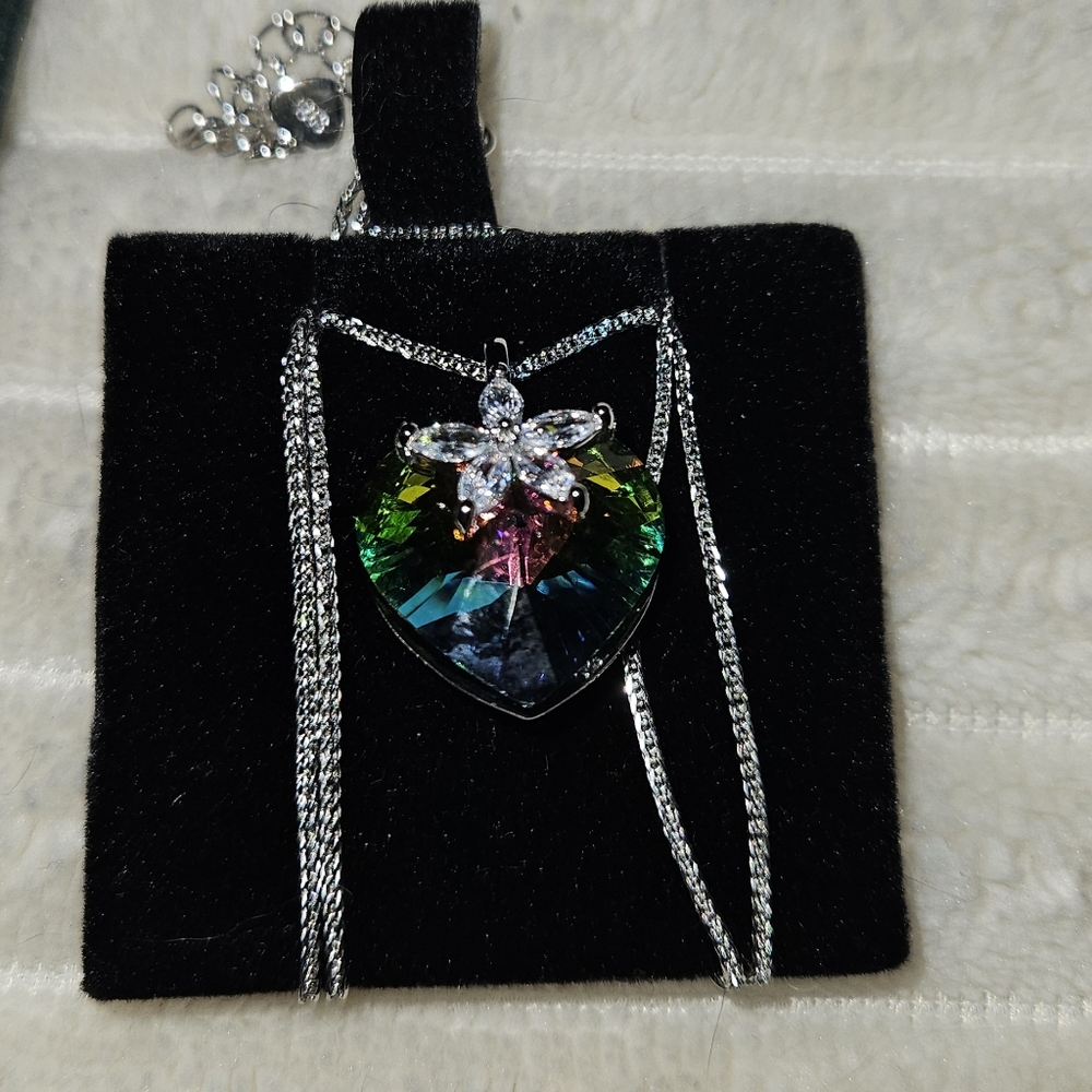 Gona‎ Heart Flower 18/20  Inch Silver S925 Necklace